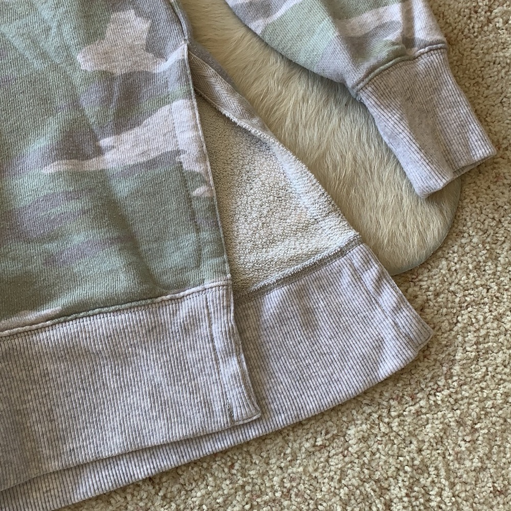 Camo sweatshirt - Picture 4 of 7